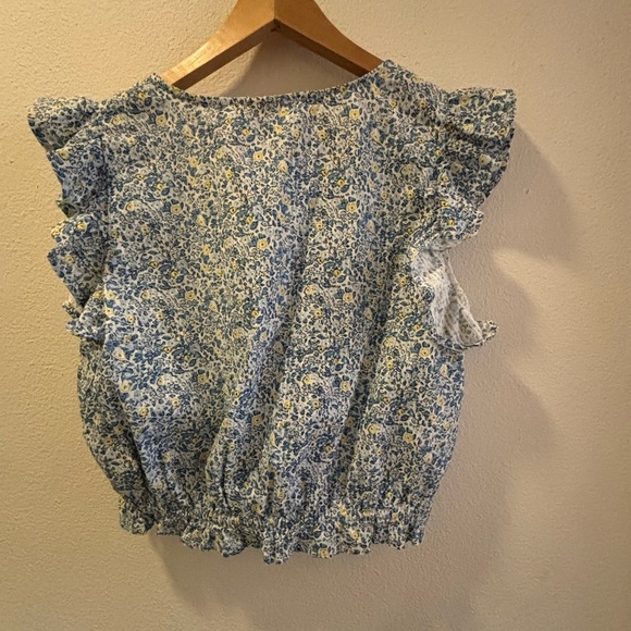 Universal Thread floral cross top - Picture 4 of 4